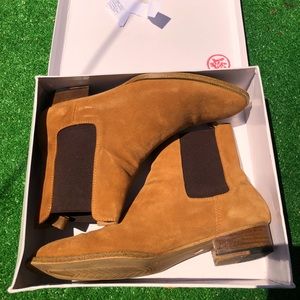 Tan Chelsea Boots
